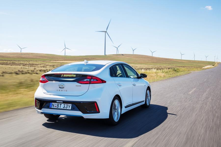  Hyundai IONIQ hybrid (AE) 2018 года  (AU) (фото 34 из 42)
